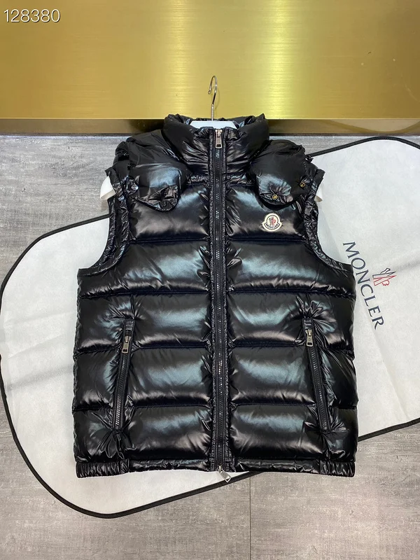 Moncler sz1-6 26yr19 (1)